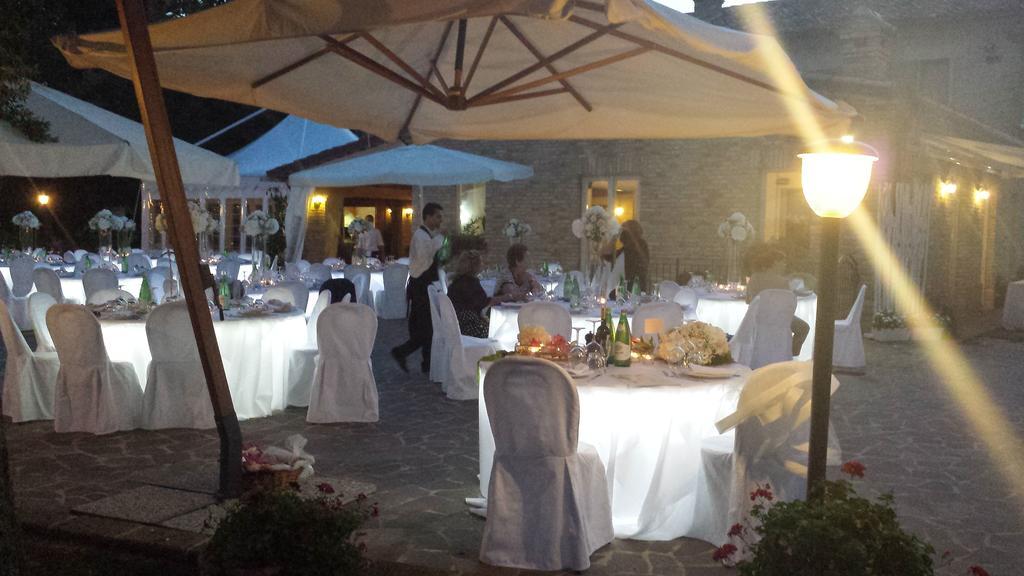 Ristorante Country House Isolabelgatto Villa Fano Exterior photo